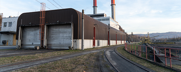Exterior view of the two-track shed in Mellach
